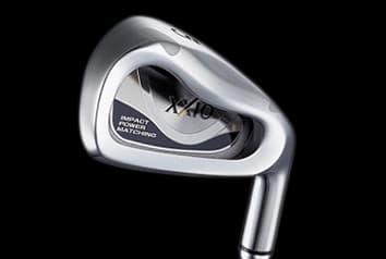 ゴルフクラブのアイアンの内側にもスピン仕上げ。ステンレスのプレートが貼り付けてあり、金属を盛るメターテックとの組み合わせです。